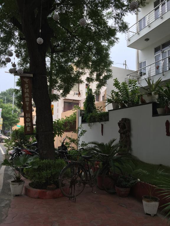 Shanti Home Делі Екстер'єр фото